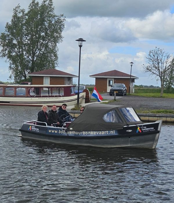 luxe-sloep-overkapping-bootverhuur-bonkevaart-2